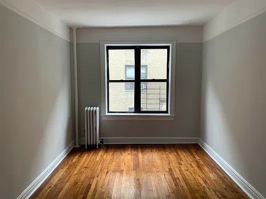 Rented by Voro Purple LLC | media 8