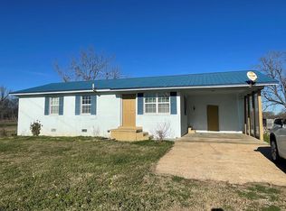 916 Willis Rd, Rolling Fork, MS 39159