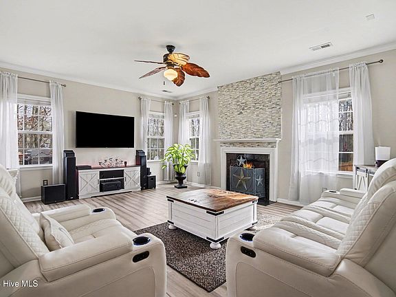 5th image of 1229 Brecken Court