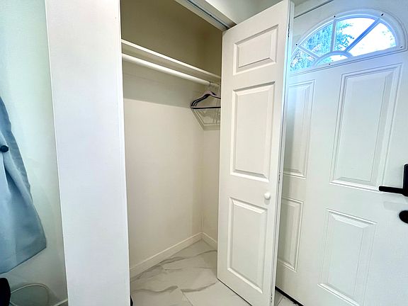 5th image of 6614 Valley Circle Blvd