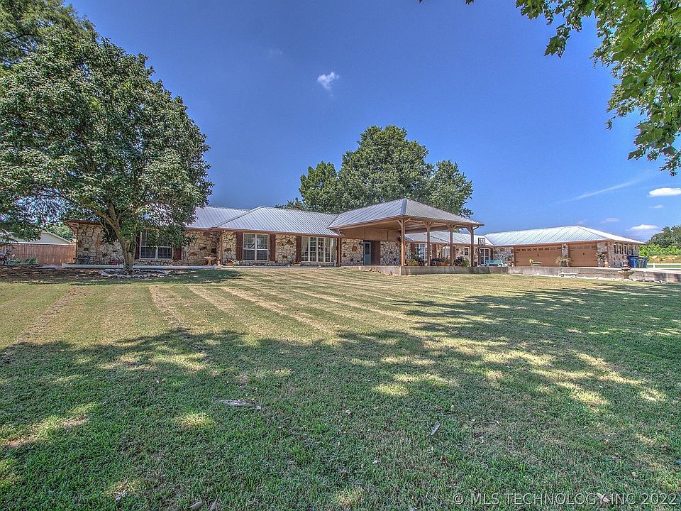 1st image of 26803 Joy Ave
