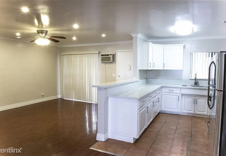 5322 Lexington Ave #2 — Photo 5
