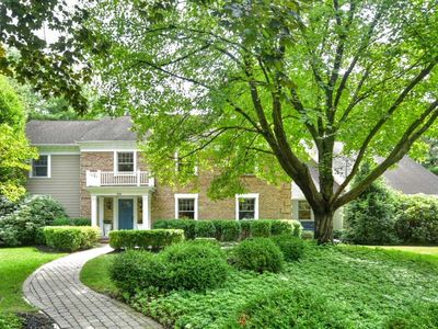 819 Sussex Rd, Franklin Lakes, NJ, 07417