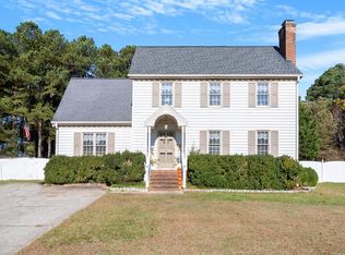 125 Trails End Ct, Raleigh, NC 27614