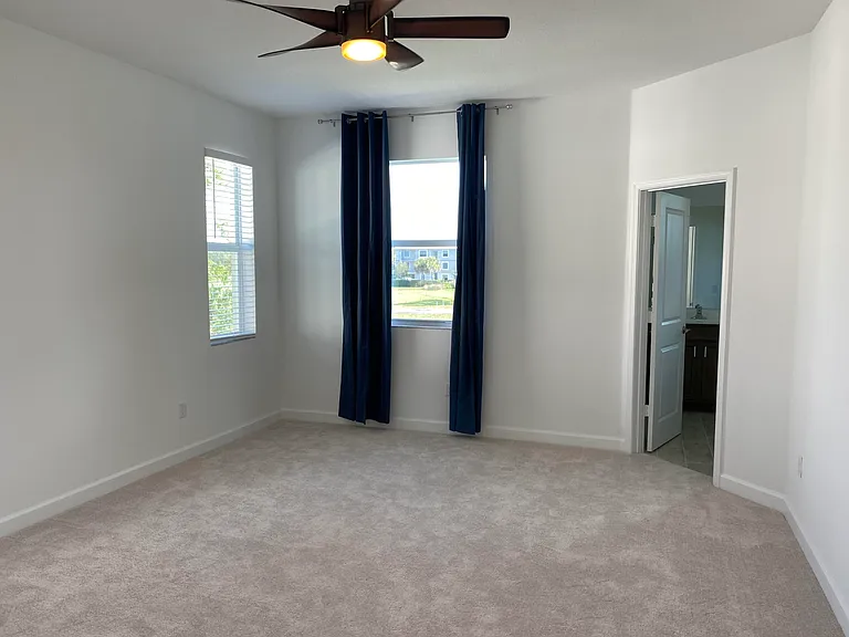 9001 Zevon Ct — Photo 13