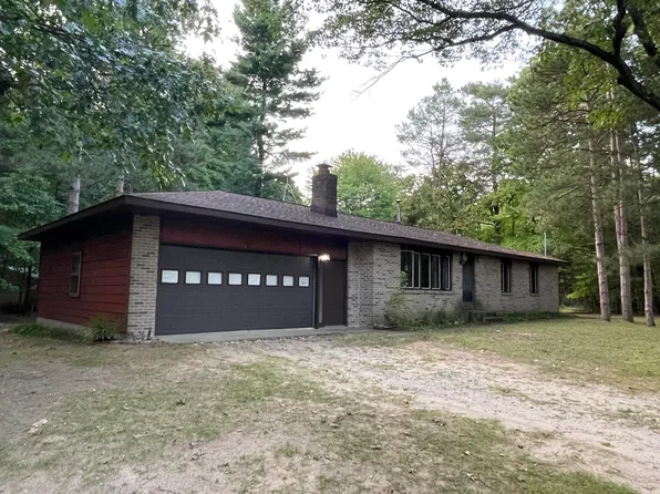 12181 N Division Ave, Sparta, MI 49345