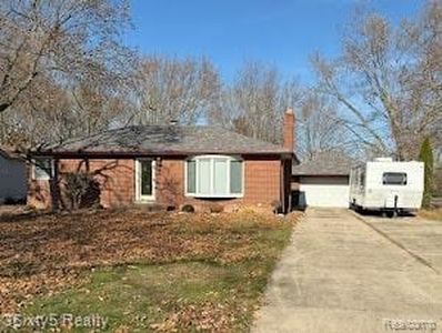 15208 Pleasant Dr, Brownstown, MI, 48173