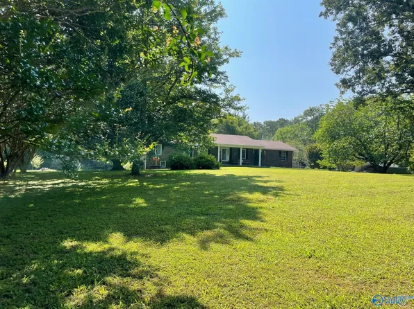 6820 County Road 81, Danville, AL 35619