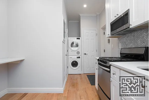 Rented by OGI Management | media 19