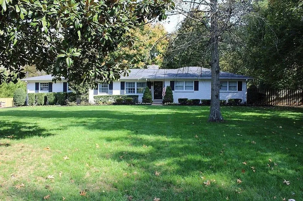 5405 Hill Road Circle - 1 — Photo 2