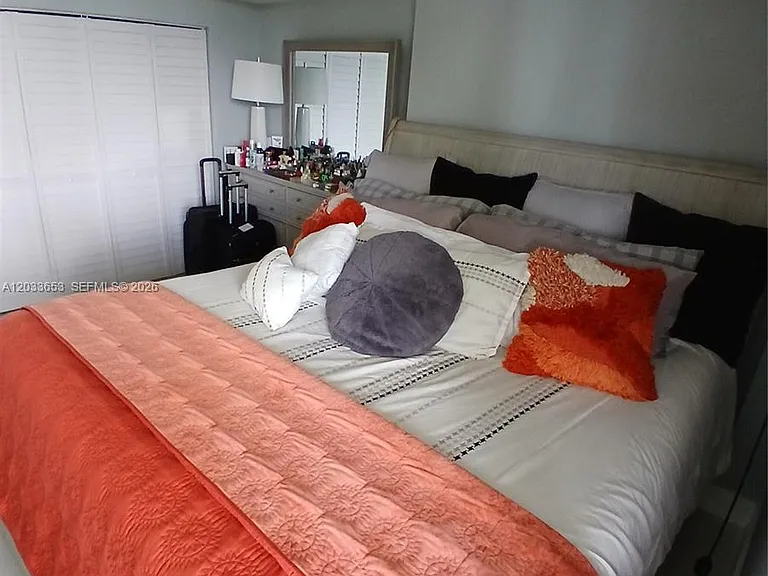 5099 NW 7th St #303 — Photo 25