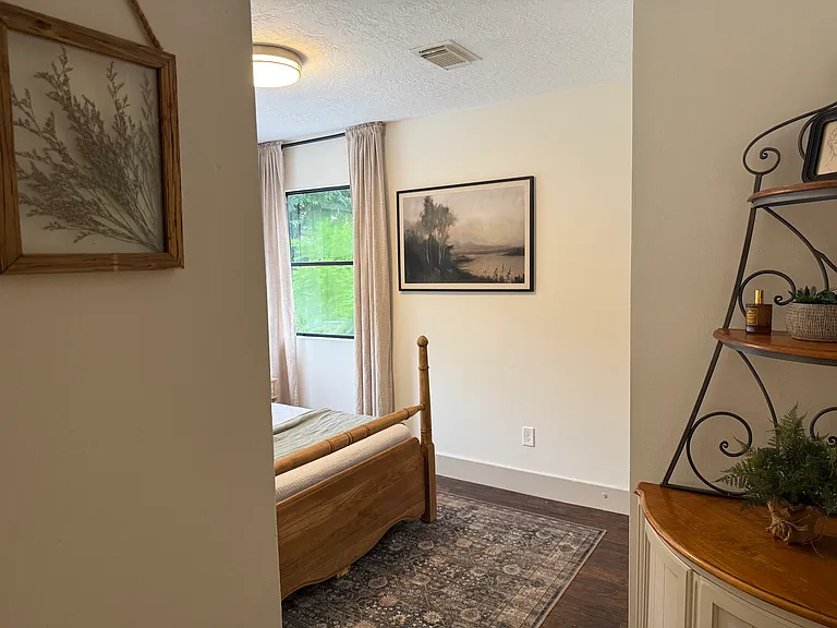 5006 Deer Point Dr — Photo 6