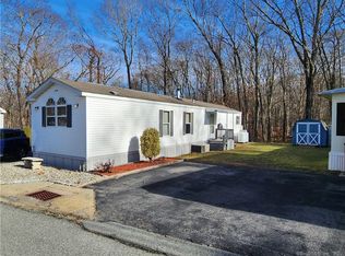 10 Pacemaker Ave, Norwich, CT 06360