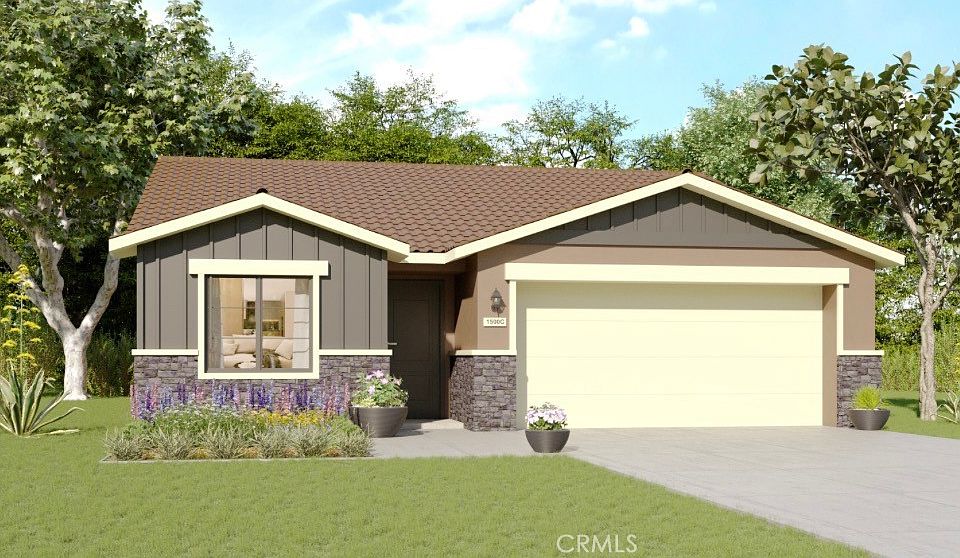 1st image of 298 Dylan St