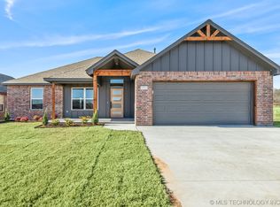 10816 274th Ave, Coweta, OK 74429