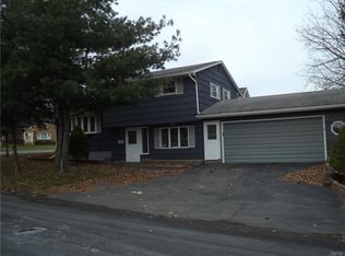 101 Exeter Ave, Liverpool, NY 13088
