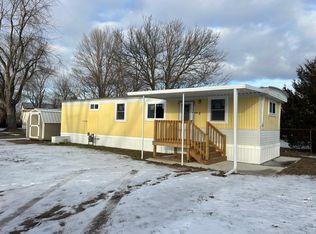 747 Cambridge Dr, Coldwater, MI 49036