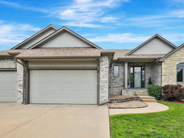13812 E Mainsgate Cir, Wichita, KS 67228
