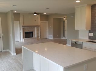 3001 Davis St, Taylor, TX 76574