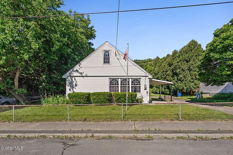 3rd image of 34 Lansing Street