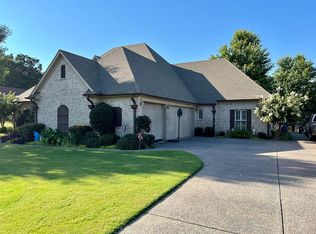 1838 Gracie Rd, Hernando, MS 38632