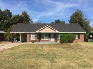 1744 Goodhaven Dr, Memphis, TN 38116