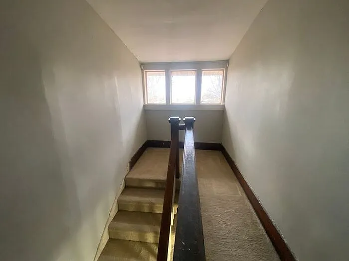 320 Elberta St #A — Photo 12