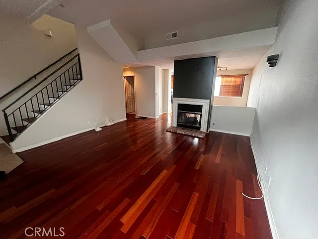 301 Diamond St #B — Photo 6
