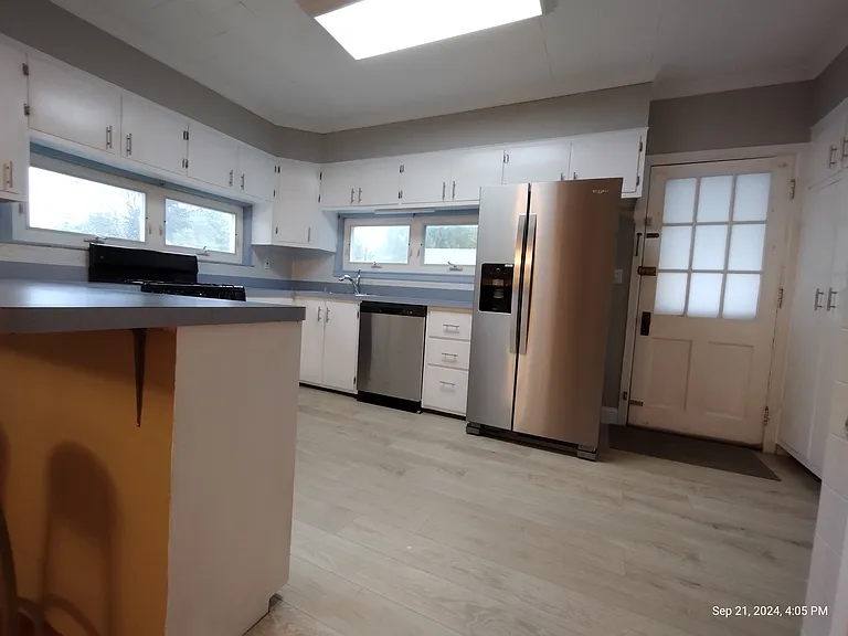 60 Washington St #1 — Photo 5