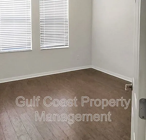 11562 84th Street Cir E #101 — Photo 6