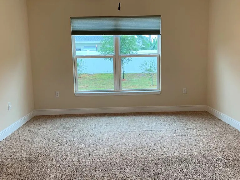 3273 SW Rosser Blvd — Photo 26