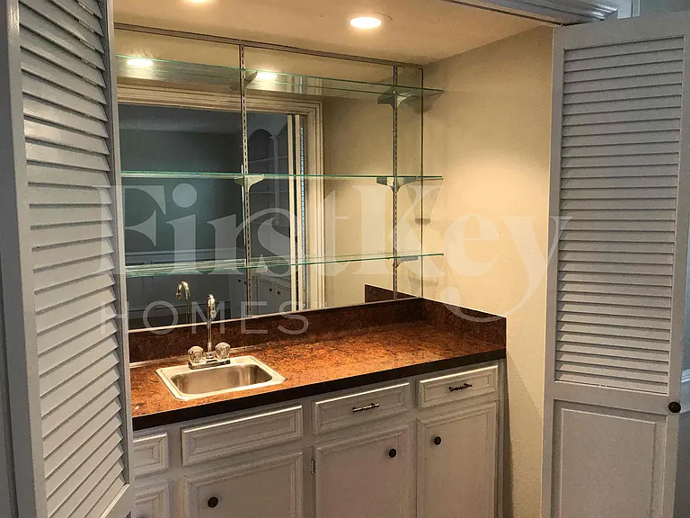 12906 Elmington Ct — Photo 9