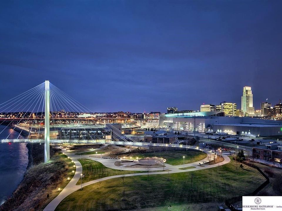 1st image of 444 Riverfront Plz APT 406