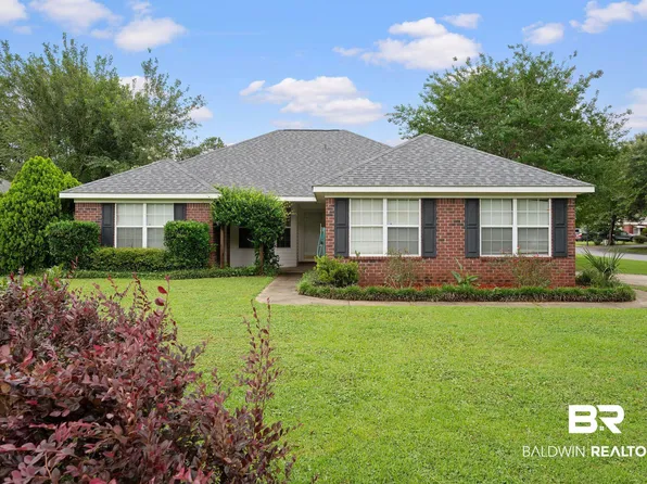 163 Oakwood Ave, Fairhope, AL 36532