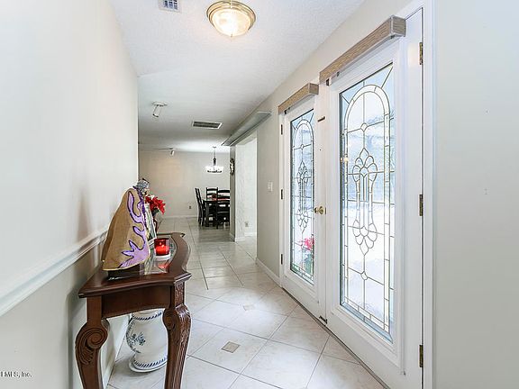 5th image of 1741 Alder Dr