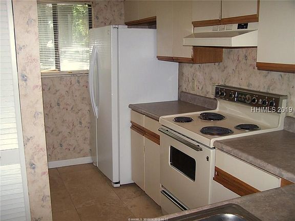 4th image of 96 Mathews Dr APT 104