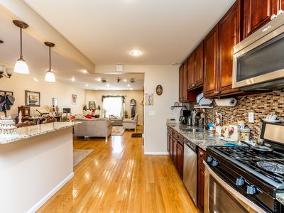 8559 67th Ave, Rego Park, NY, 11374