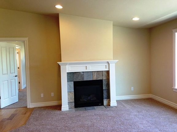 3rd image of 6437 Hunt Highlands Pl
