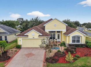 3054 New Haven Pl, Mount Dora, FL 32757