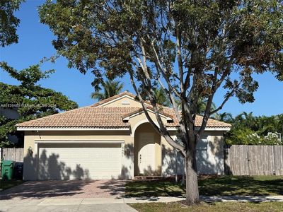 16605 SW 68th Ter, Miami, FL, 33193