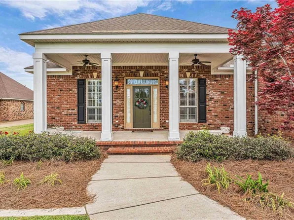 10677 Harwell Ct, Daphne, AL 36526