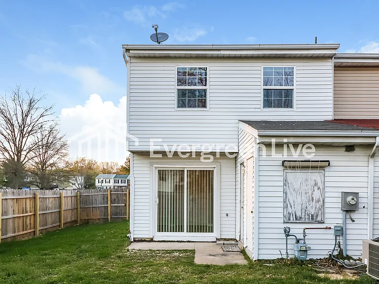 1553 Charlestown Dr — Photo 15