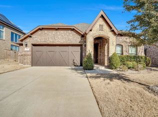 417 Calvert Dr, Midlothian, TX 76065