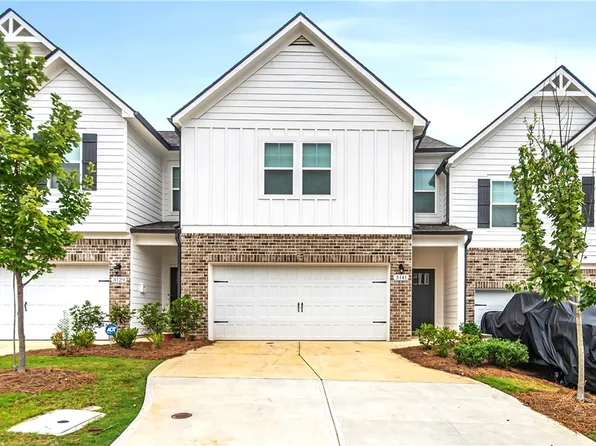 3141 Alana Ct, Opelika, AL 36804