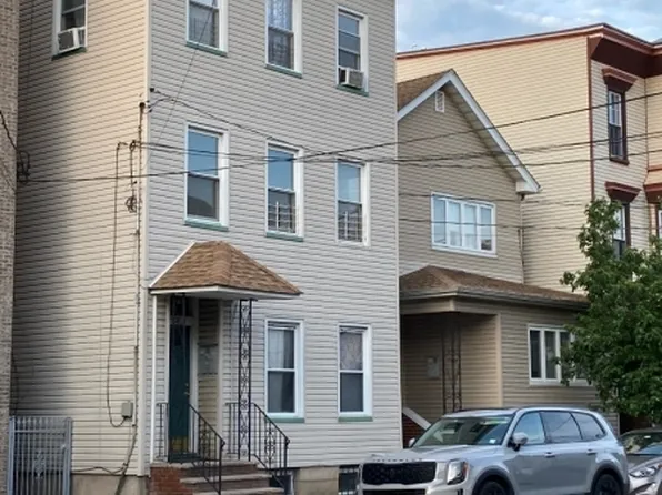 217 Walnut St Floor 2, Newark, NJ 07105