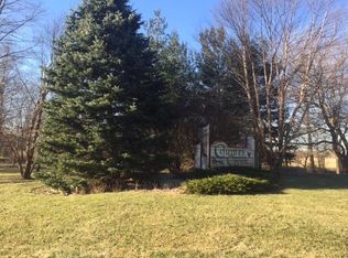 1010 Country Creek Ln, Chesterton, IN 46304