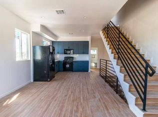 6623 1/2 Beck Ave, North Hollywood, CA 91606