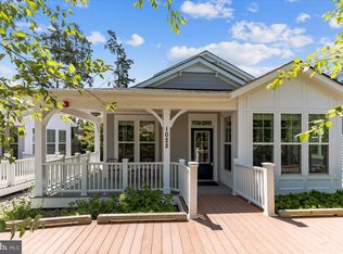 1022 Railroad Ave Unit 4, Falls Church, VA 22046