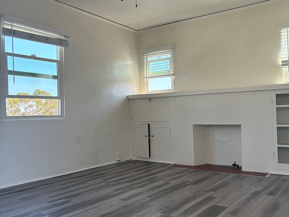 1st image of 1739 Myrtle Ave #1755