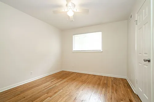 1600 N Alston Ave Photo 1